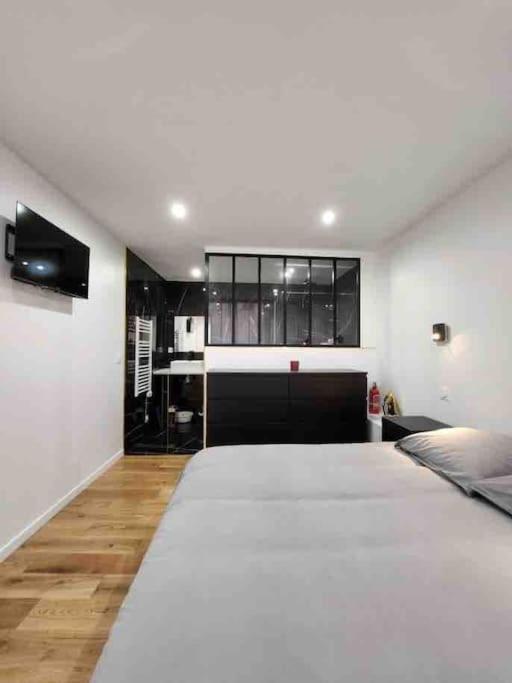 Appartement Superbe A 8 Minutes De La Nation. Parijs